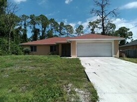 3710 3rd St SW in Lehigh Acres, FL - Building Photo