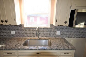 603 S Throckmorton St in Sherman, TX - Building Photo - Building Photo