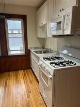 91 Landseer St, Unit 2 in Boston, MA - Foto de edificio - Building Photo