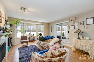 10070-1137A 137 A St in Surrey, BC - Building Photo - Building Photo