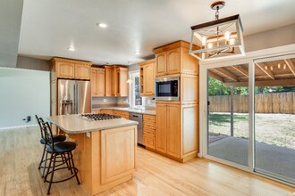 7544 S Ogden Way in Centennial, CO - Building Photo - Building Photo