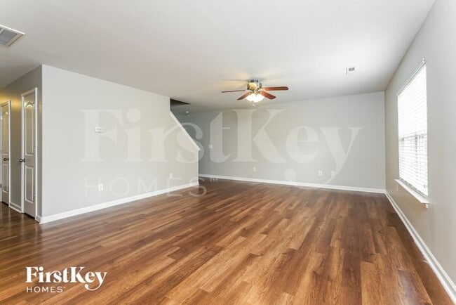 6600 Maderia Ct in Whitsett, NC - Building Photo - Building Photo