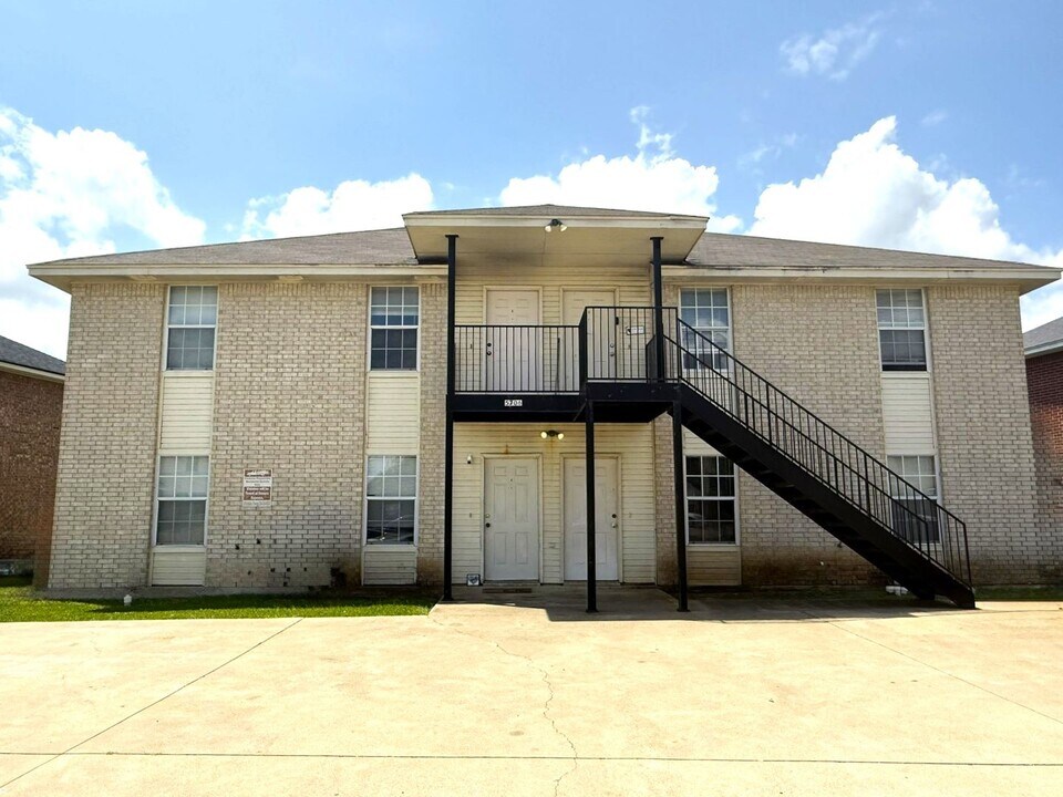 5706 Redstone Dr in Killeen, TX - Building Photo