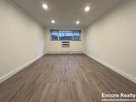 269 Harvard St, Unit #1 in Cambridge, MA - Building Photo