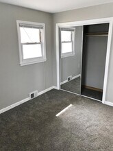 2735 Marshall St NE in Minneapolis, MN - Building Photo - Building Photo