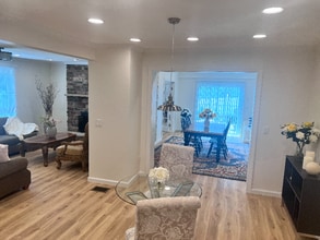 1303 Chipperfield Dr in Stroudsburg, PA - Building Photo - Building Photo