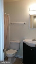 203 Ash Hollow Dr in Winchester, VA - Building Photo - Building Photo