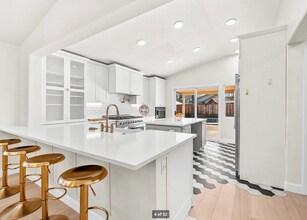 9408 River Springs Way in Elk Grove, CA - Building Photo - Building Photo