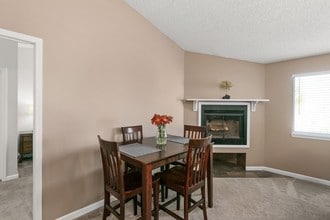 18334 W 58th Pl in Golden, CO - Building Photo - Building Photo