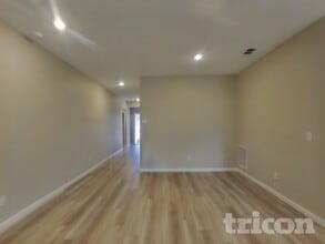 7729 Hollenbeck Wy in Jacksonville, FL - Building Photo - Building Photo