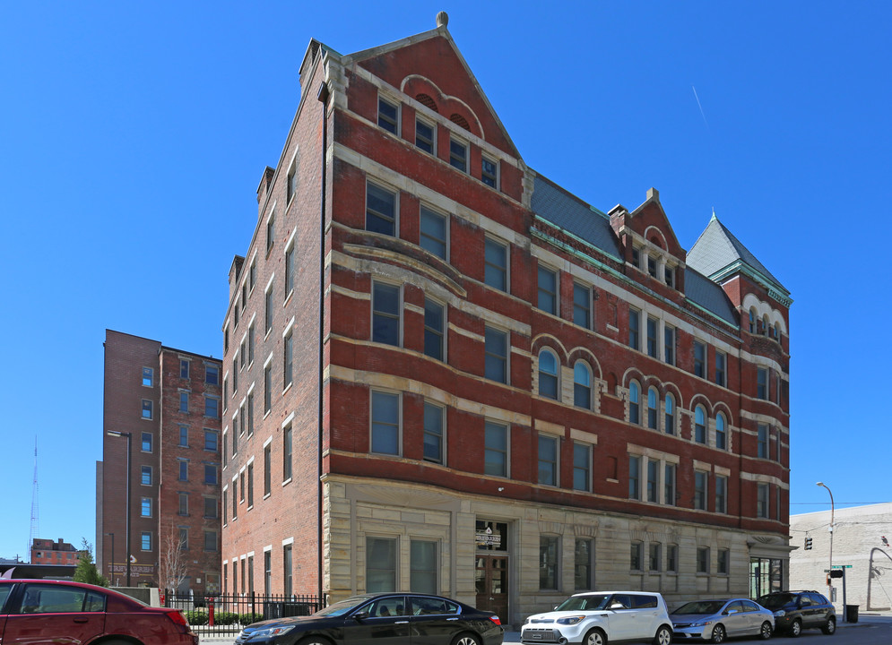 Trevarren Flats in Cincinnati, OH - Building Photo