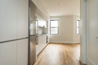 119 Highland Ave, Unit 11 in Somerville, MA - Building Photo - Building Photo