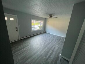 4724 Koester Dr in Woodbridge, VA - Building Photo - Building Photo