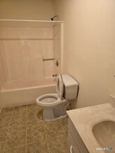 841 Woodtick Rd in Waterbury, CT - Building Photo - Building Photo