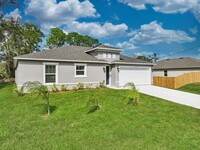 1191 Valencia St SE in Palm Bay, FL - Foto de edificio - Building Photo