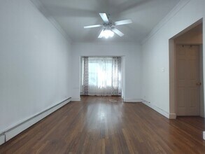 3140 W Sunnyside Ave in Chicago, IL - Building Photo - Building Photo