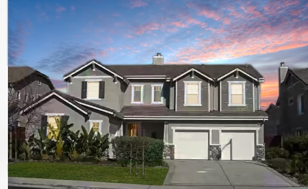 property at 2467 Berkshire Ln