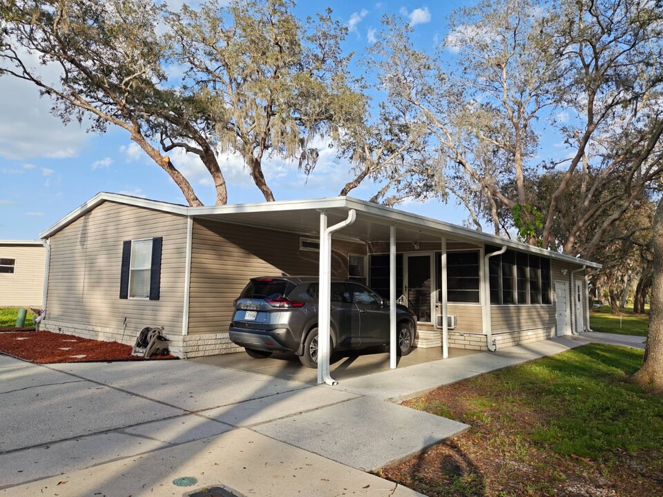 3526 Ranger Pkwy in Zephyrhills, FL - Building Photo