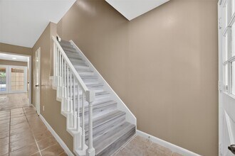 6710 Biggs Ct in Houston, TX - Building Photo - Building Photo