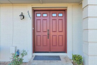 4883 N Granite Reef Rd in Scottsdale, AZ - Building Photo - Building Photo