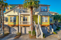 Back Bay in Folly Beach, SC - Foto de edificio - Building Photo