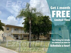 616 8th St in West Palm Beach, FL - Building Photo