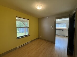 64 Danny St in Dieppe, NB - Building Photo - Building Photo