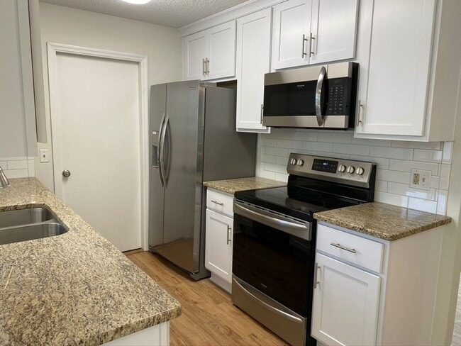 2017 Beech St in Fernandina Beach, FL - Building Photo - Building Photo