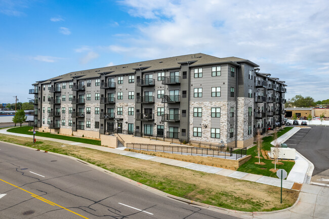 Lyndale Flats in Bloomington, MN - Building Photo - Building Photo