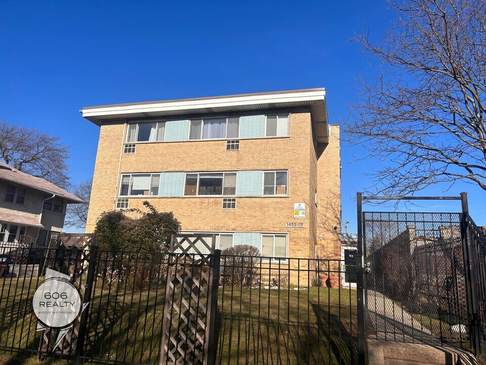 1410 W Juneway Terrace in Chicago, IL - Building Photo