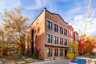 3476 Saint-Dominique Rue in Montréal, QC - Building Photo
