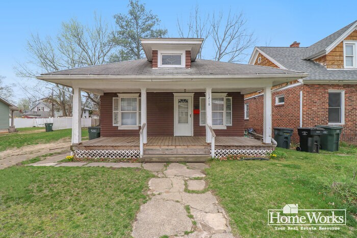 1218 Miner St in South Bend, IN - Foto de edificio