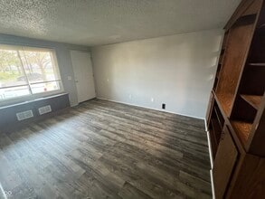 2000 Indianapolis Rd in Crawfordsville, IN - Building Photo - Building Photo