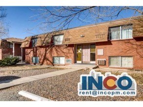 275 S Hoyt St in Lakewood, CO - Building Photo - Building Photo