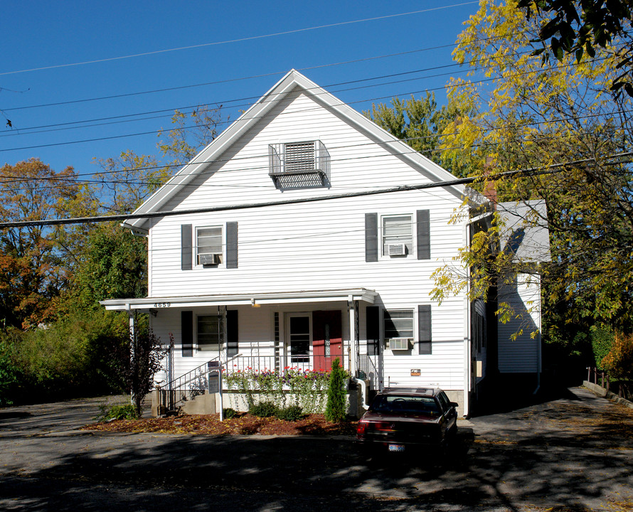 4659 Moore St in Okemos, MI - Building Photo