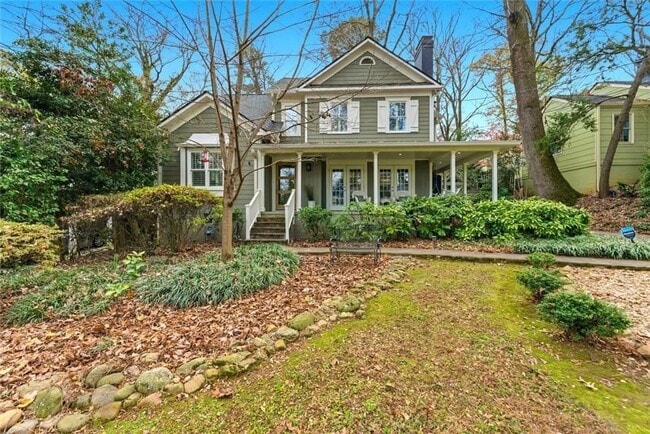 property at 302 Hascall Rd NW