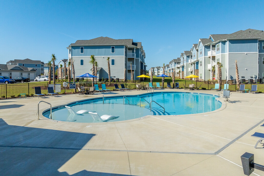 Sunscapes Apartments in Myrtle Beach, SC - Foto de edificio