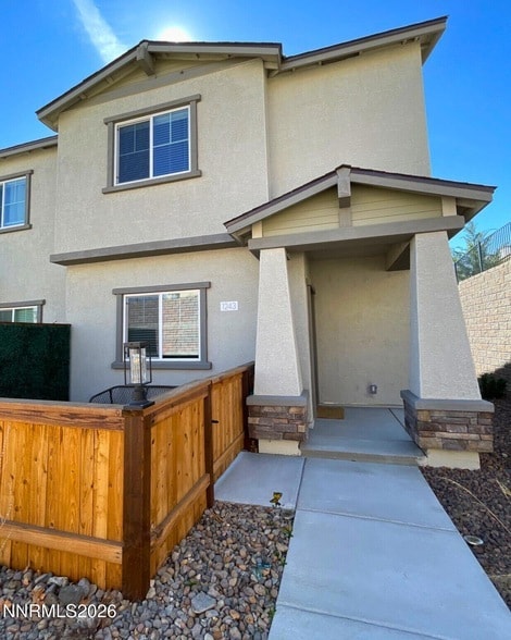 1243 Cedarhaven Ct in Reno, NV - Foto de edificio - Building Photo
