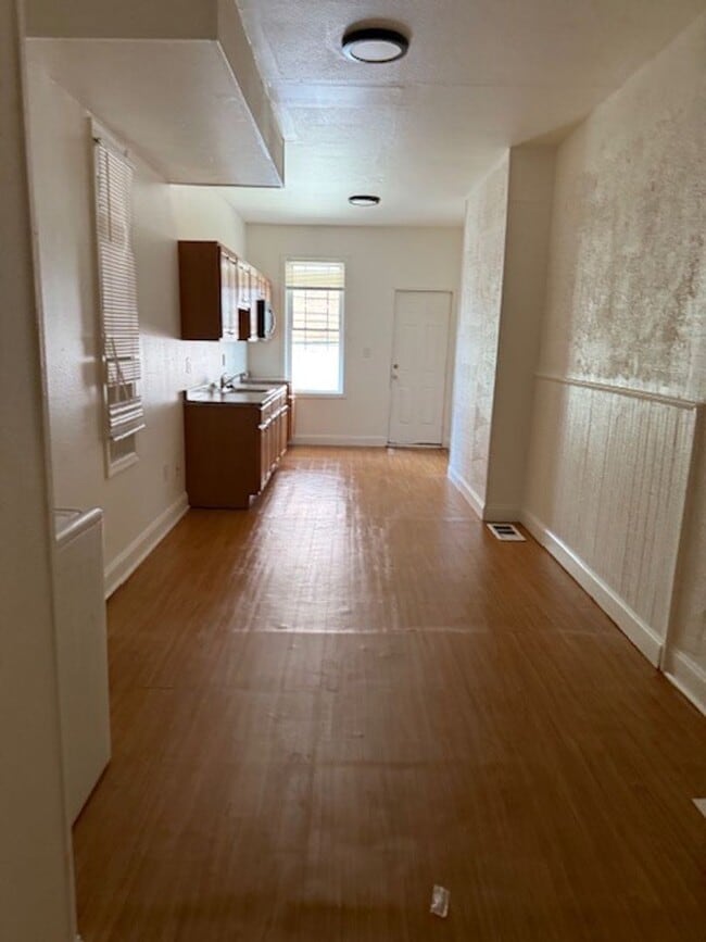 1810 Walbrook Ave in Baltimore, MD - Building Photo - Building Photo