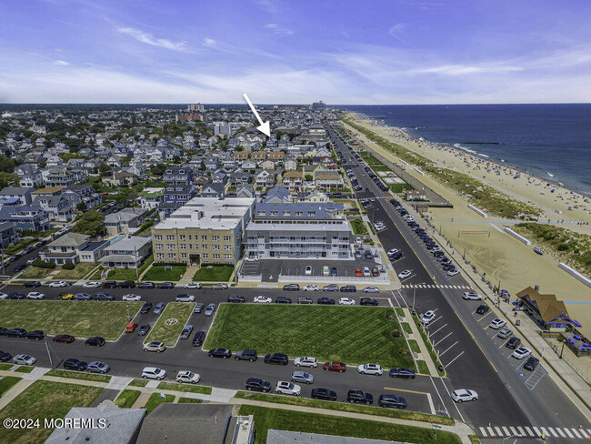 106 5th Ave in Bradley Beach, NJ - Building Photo - Building Photo