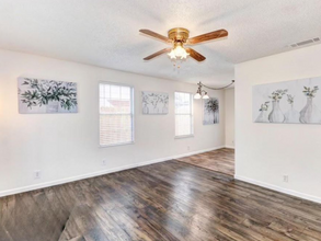 8145 Lin Oak Way, Unit 1 in Citrus Heights, CA - Building Photo - Building Photo