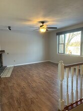 513 8th St in New Glarus, WI - Foto de edificio - Building Photo