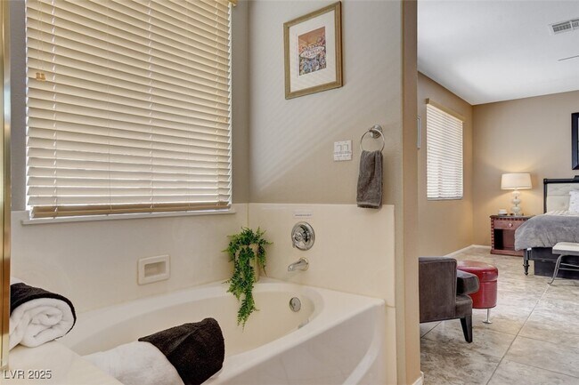 property at 1116 Stoneypeak Ave