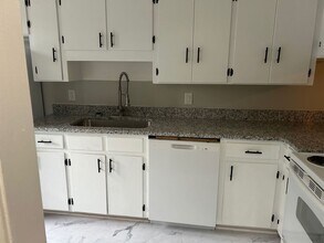 2904 Scotsman Rd in Columbia, SC - Building Photo - Building Photo