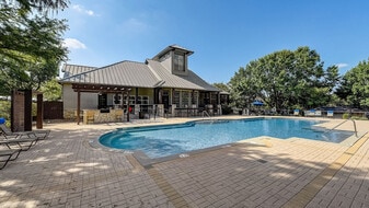 Springs at Live Oak in Live Oak, TX - Building Photo