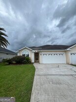 162 Austin Ryan Dr in Kingsland, GA - Building Photo