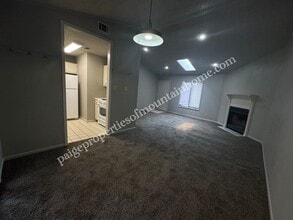 605 Cooper Estates Dr in Mountain Home, AR - Building Photo - Building Photo