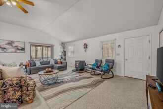 67 Tranquil Way in Great Cacapon, WV - Building Photo - Building Photo