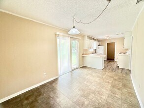 4237 Queens Ct in Pace, FL - Building Photo - Building Photo