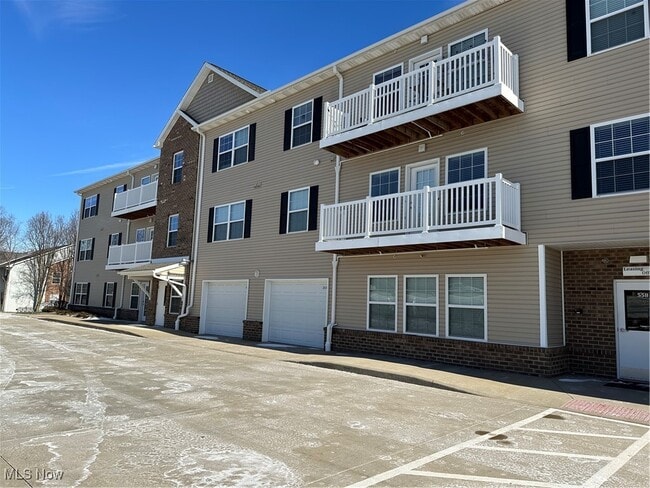 property at 558 Colony Park Dr